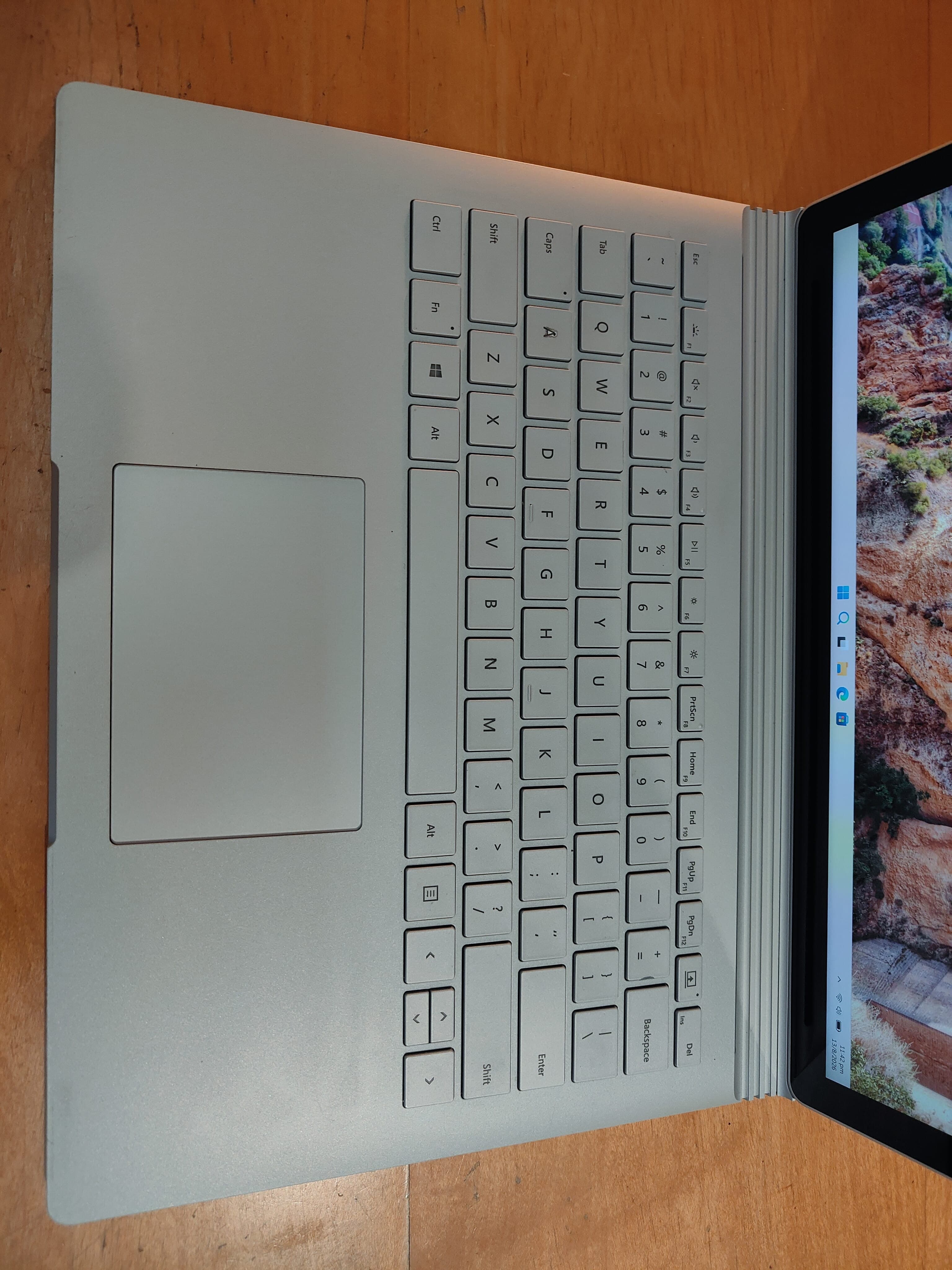 microsoft-surface-book-3-fg-01093-1