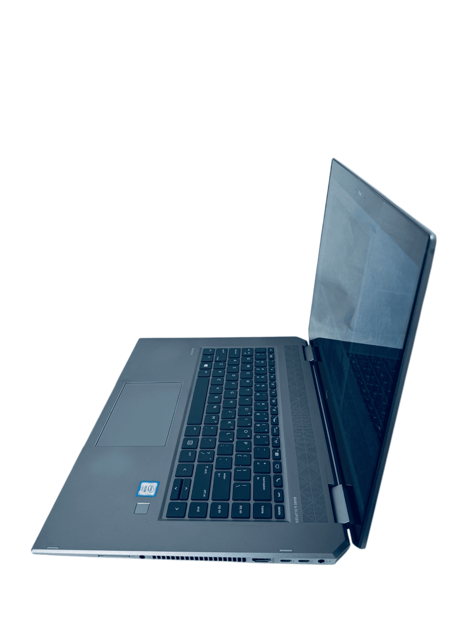 hp-zbook-studio-fg-01121-3