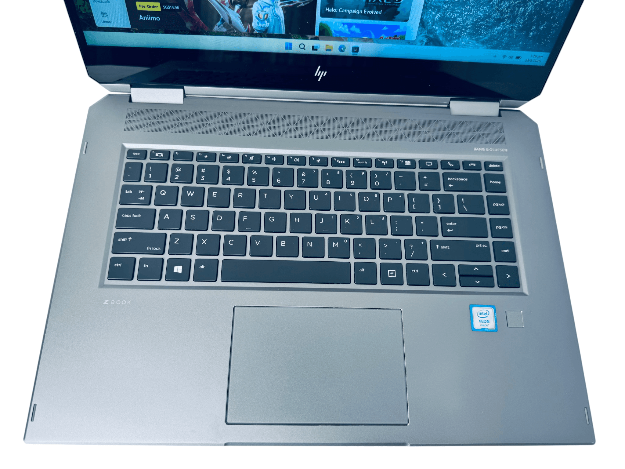 hp-zbook-studio-fg-01121-2
