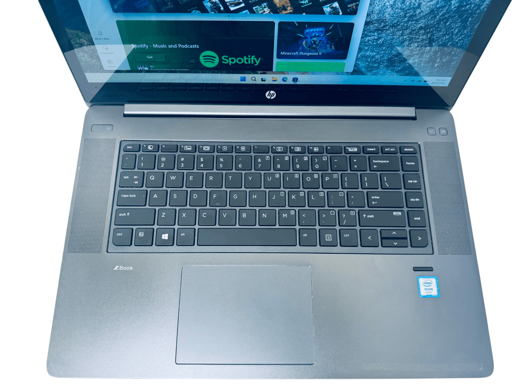 hp-zbook-studio-g3-fg-01200-2