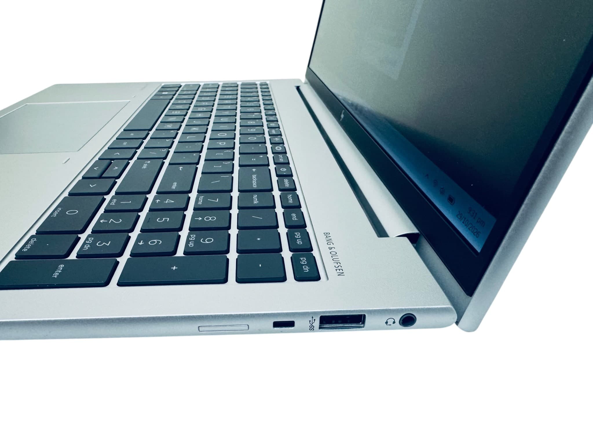 hp-elitebook-865-fg-01305-4